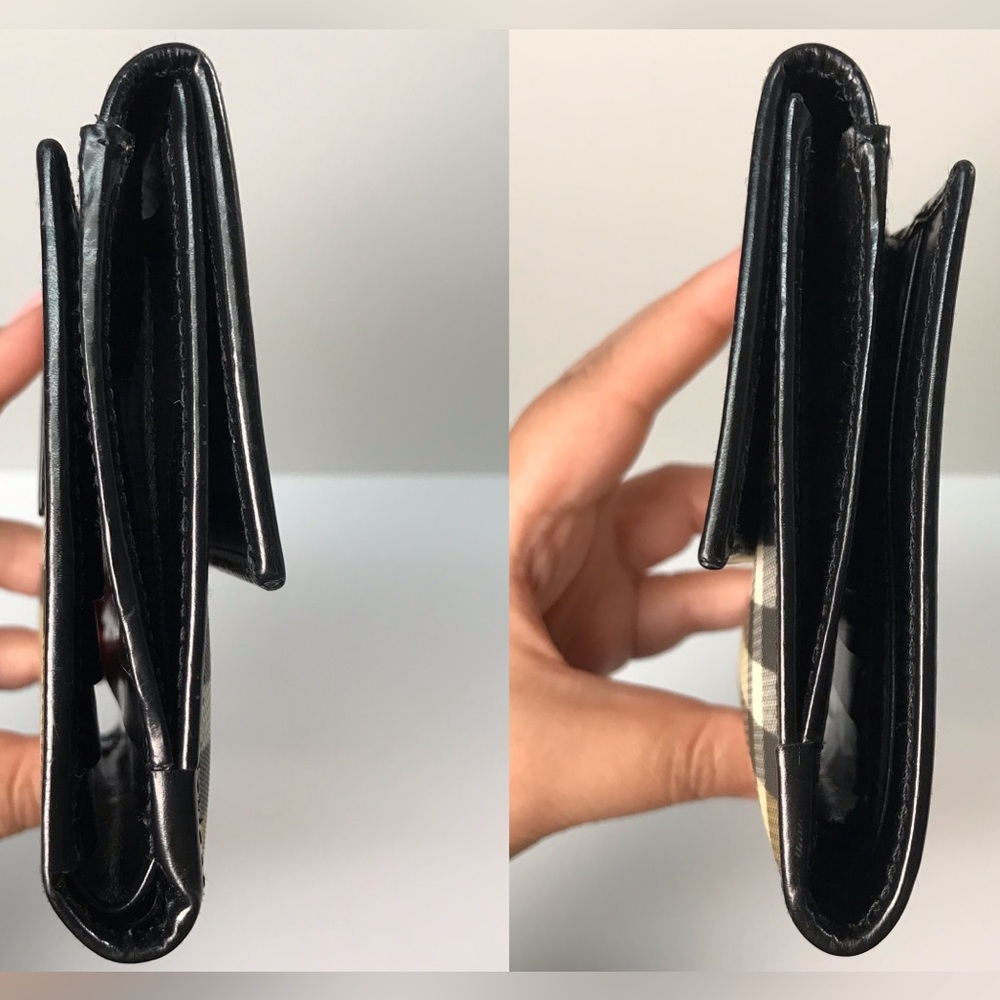Burberry Signature Nova Check Bifold Wallet 😍 - Picture 14 of 17
